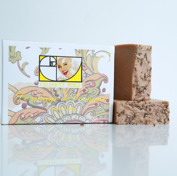 Жизнь в розовом цвете натуральный, твердый шампунь